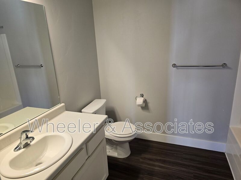 Lakefront Condo Living - Your Ideal Retreat Near Utah Lake! property image