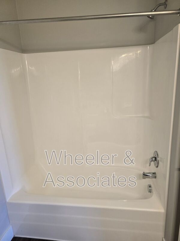 Lakefront Condo Living - Your Ideal Retreat Near Utah Lake! property image