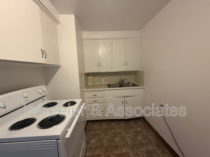 3700 Washington Blvd. #9 1 bed with Gas and Water paid by owner. Call about a move in special 801-458-8430 property image