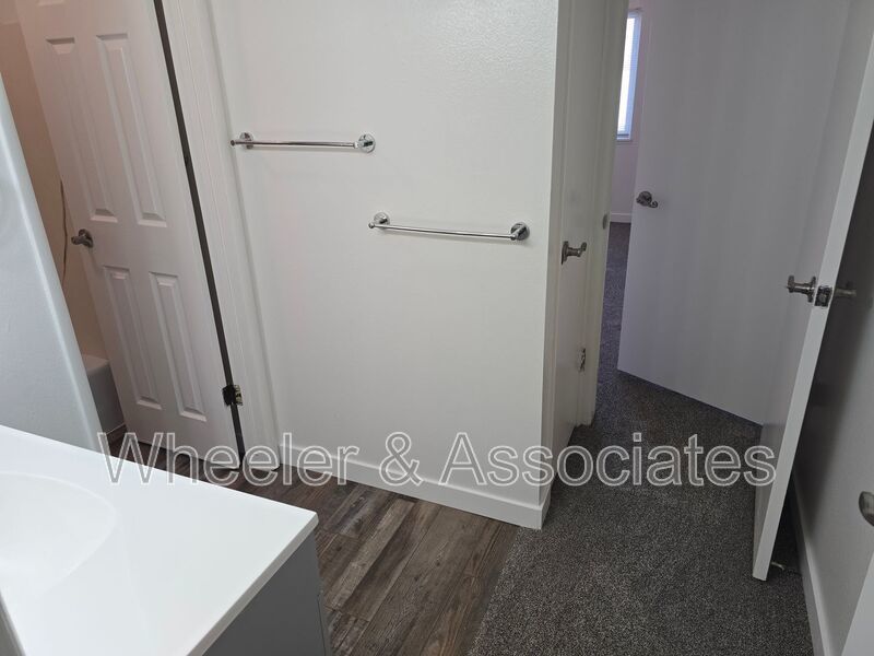 Updated 2-Bedroom Condo with Fireplace & Balcony in Prime South Ogden Location property image