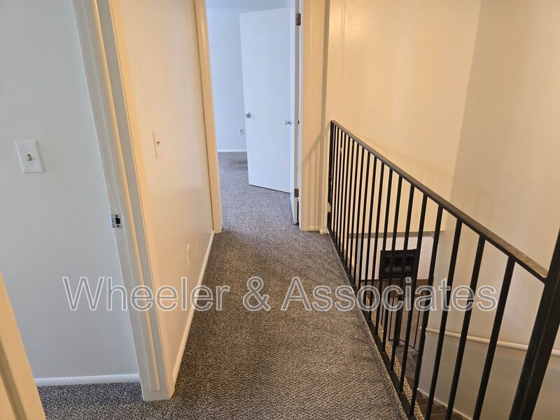 Charming 3 Bed, 2 Bath Ogden Duplex Unit with Updated Kitchen property image