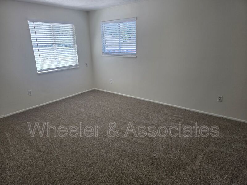 Charming 3 Bed, 2 Bath Ogden Duplex Unit with Updated Kitchen property image