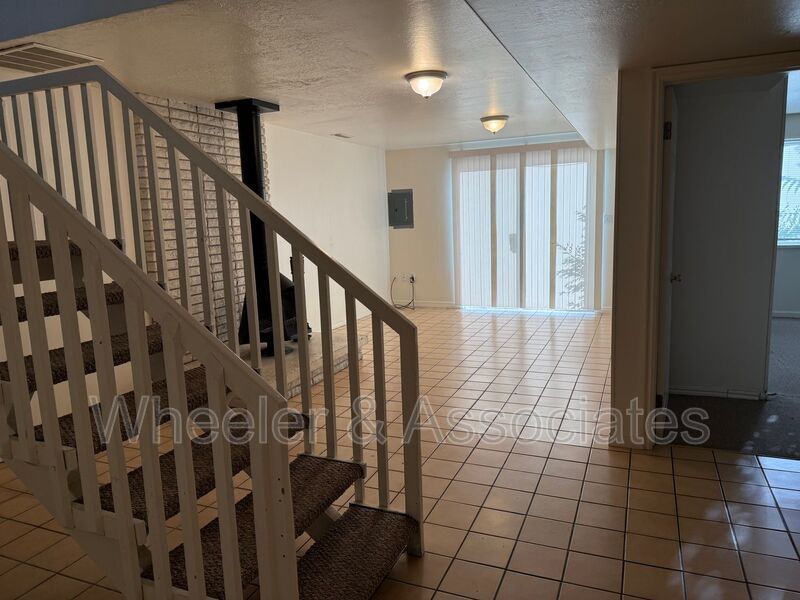 3 bed 2 bath duplex with Carport available in So. Ogden property image