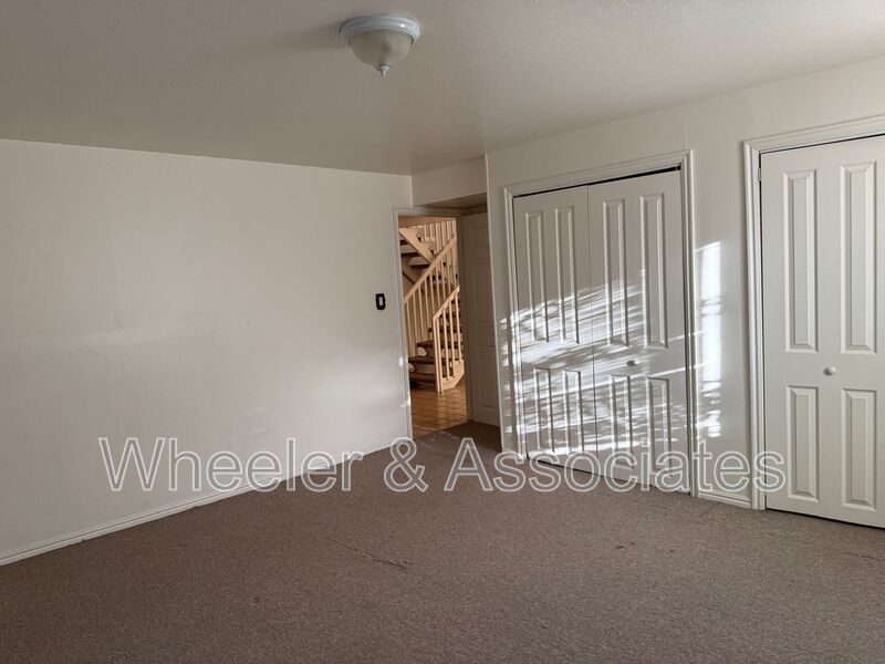 3 bed 2 bath duplex with Carport available in So. Ogden property image