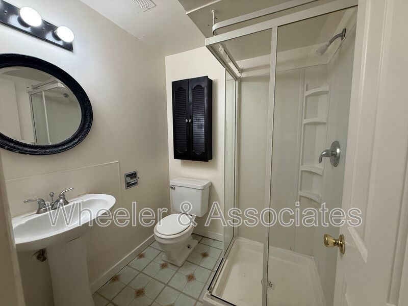 3 bed 2 bath duplex with Carport available in So. Ogden property image