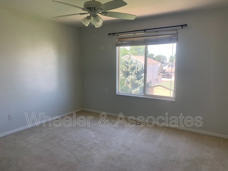 4 bed 2 full bath home in Layton at 1157 N 2675 W with RV pad and D. Garage property image