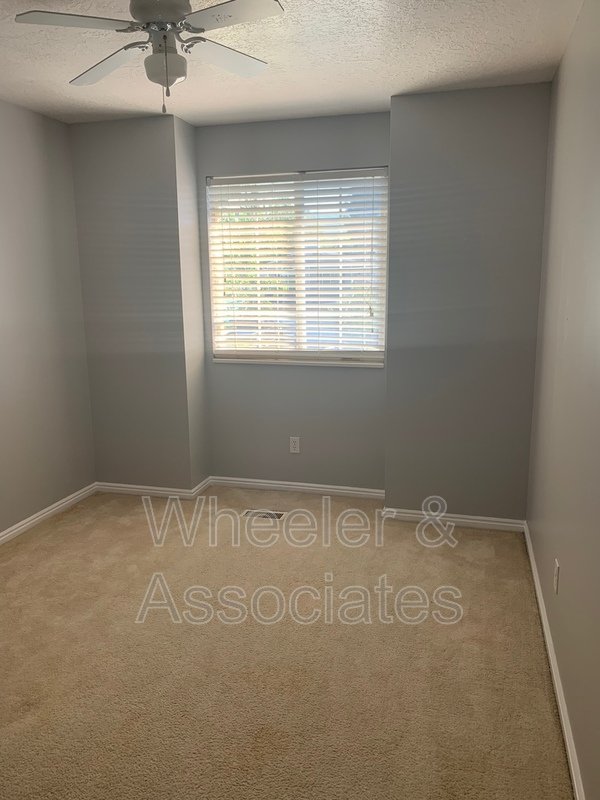 4 bed 2 full bath home in Layton at 1157 N 2675 W with RV pad and D. Garage property image