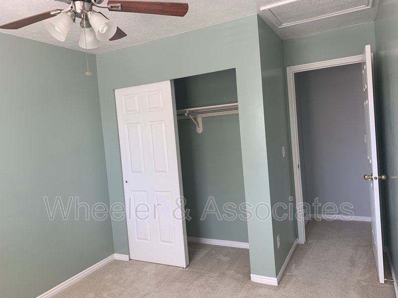 4 bed 2 full bath home in Layton at 1157 N 2675 W with RV pad and D. Garage property image