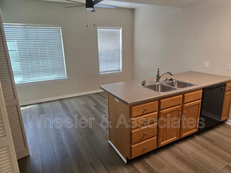 Spacious 2 Bed, 2 Bath Downtown Ogden Condo on Historic 25th Street property image