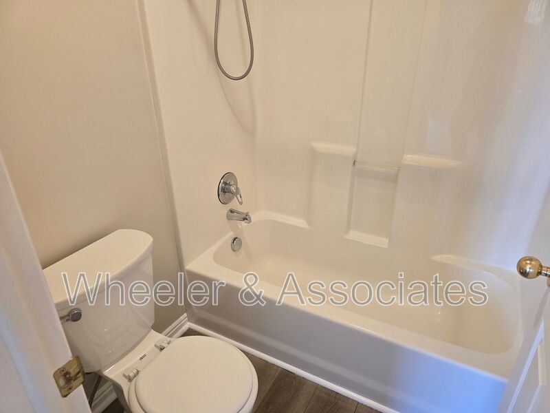 Spacious 2 Bed, 2 Bath Downtown Ogden Condo on Historic 25th Street property image