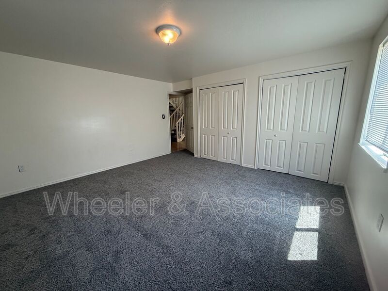 3 bed 2 bath duplex with Carport available in So. Ogden property image