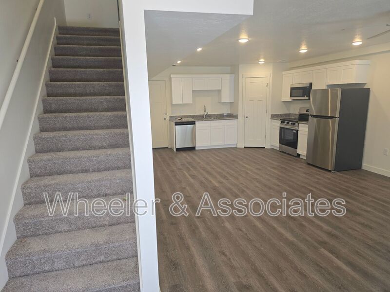 New 2026-Built Townhome, 3-Bed/2.5-Bath, Garage + W/D Included – 456 W 1080 S, Ogden, UT property image