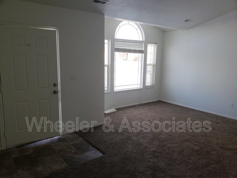 Roy 3 bedroom 2 bath garage property image