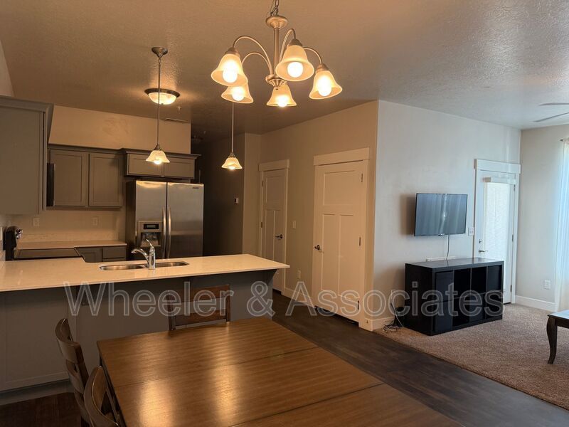 Fully furnished 3 bedroom 2 full bath condo on the main floor with garage. HOA paid for. property image