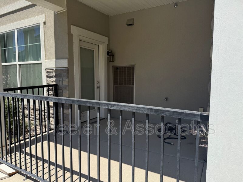 Fully furnished 3 bedroom 2 full bath condo on the main floor with garage. HOA paid for. property image