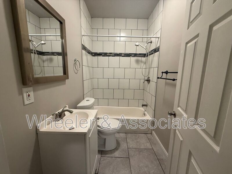 2 Bedrooms and 1 bathroom home all renovated with stainless steel appliances and washer dryer hookups. property image