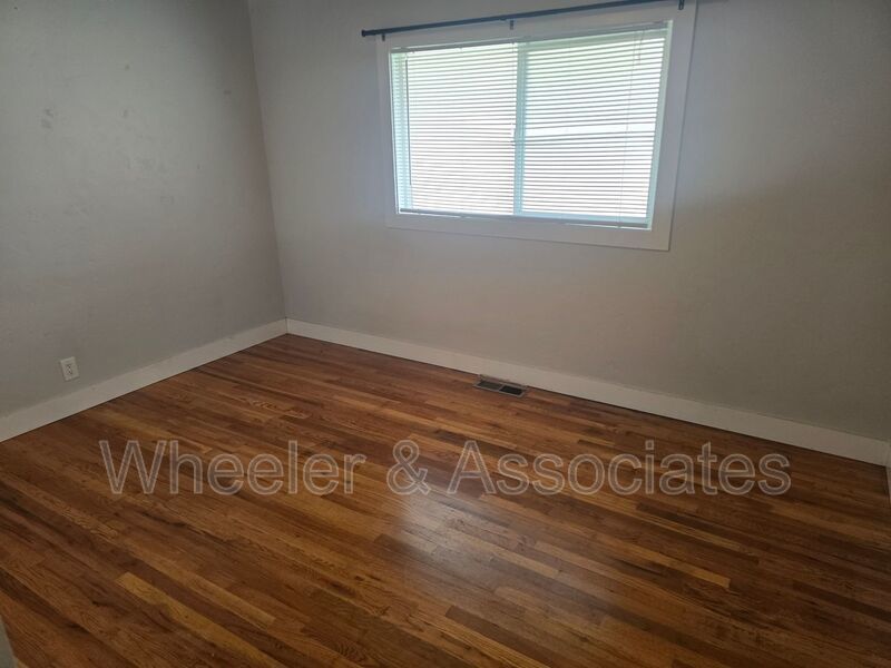4 Bed, 1 Bath East Ogden Home | Mountain Views, Updated Kitchen + Vaulted Wood Ceilings property image