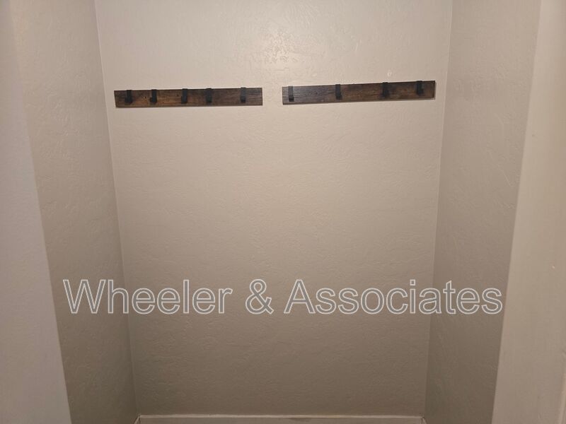 4 Bed, 1 Bath East Ogden Home | Mountain Views, Updated Kitchen + Vaulted Wood Ceilings property image